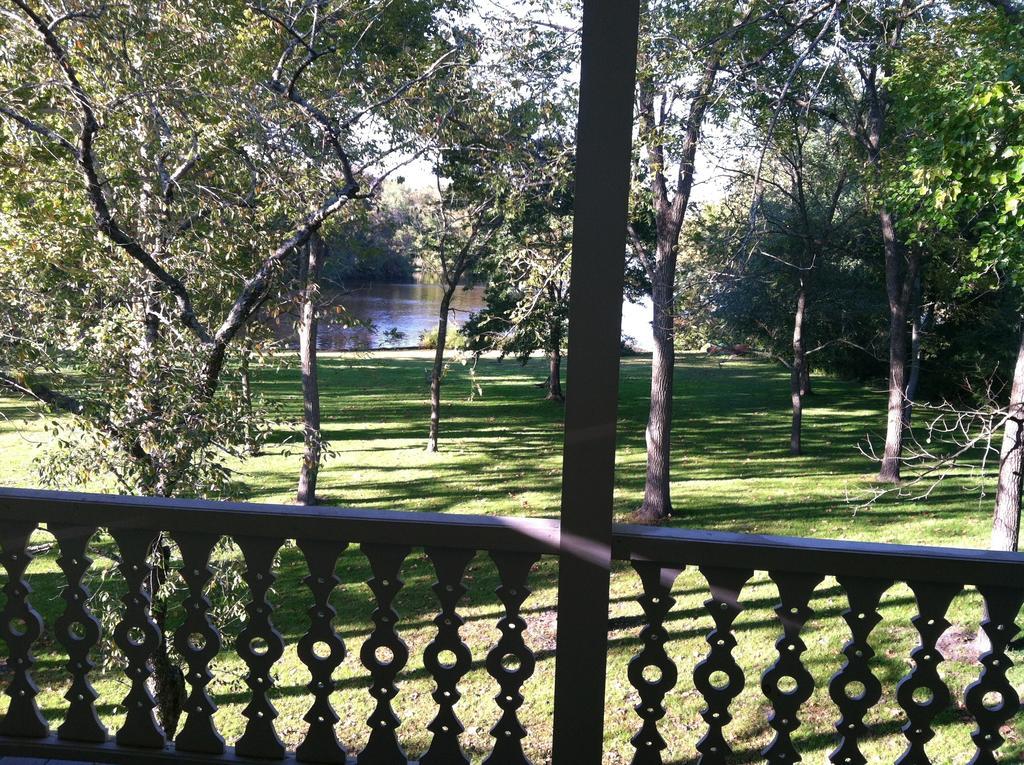 River House Inn Snow Hill Room photo